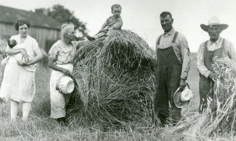 Weaver family farm c. 1900, Miamisburg, Ohio